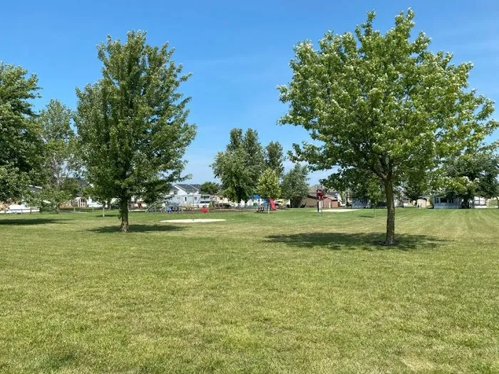 New Horizons Mobile Home Community Picture 7