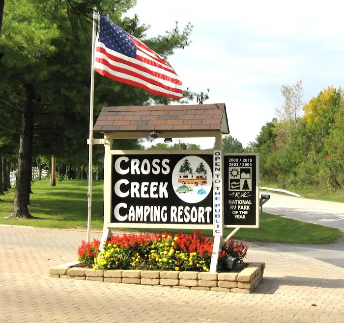 Cross Creek Camping Resort Picture 6