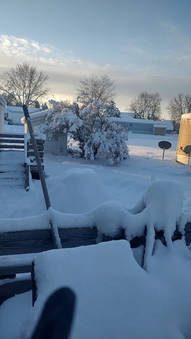 Greystone Mobile Home Park Picture 3