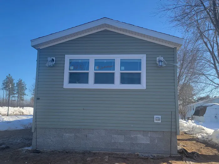 Isanti Estates Mobile Home Park Picture 4
