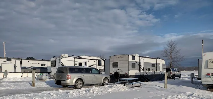 Turtle Lake RV Park Picture 1