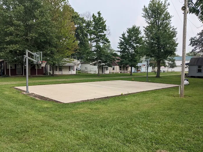 Stoutsville Camp Grounds Picture 10