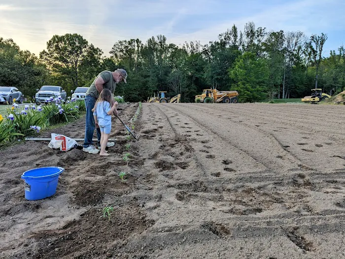 Outlook Pointe Campground Picture 6