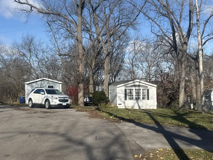 Prairie Village Mobile Home Community Picture 6