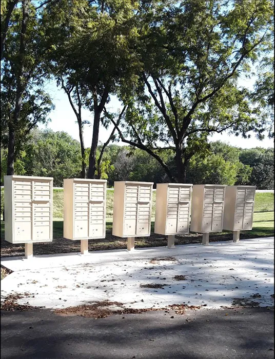 Prairie Village Mobile Home Community Picture 10