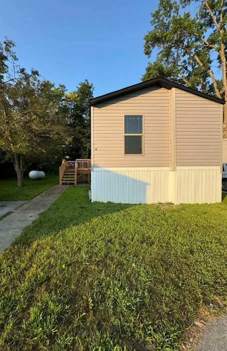 Prairie Village Mobile Home Community Picture 9