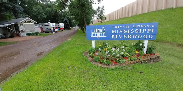 Mississippi Riverwood RV Park Min Rental One Month Picture 3