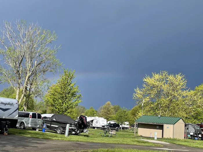East Harbor Camp Ground and RV Park Picture 4