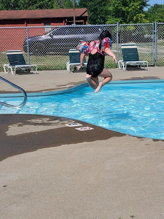 Lake Erie RV Resort - Family Camping Center Picture 4