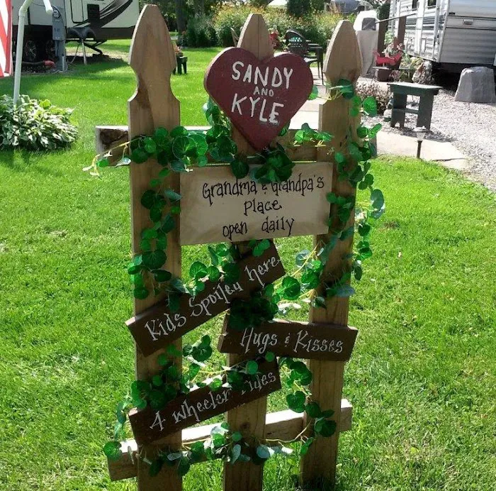 Riversedge RV Park Picture 7