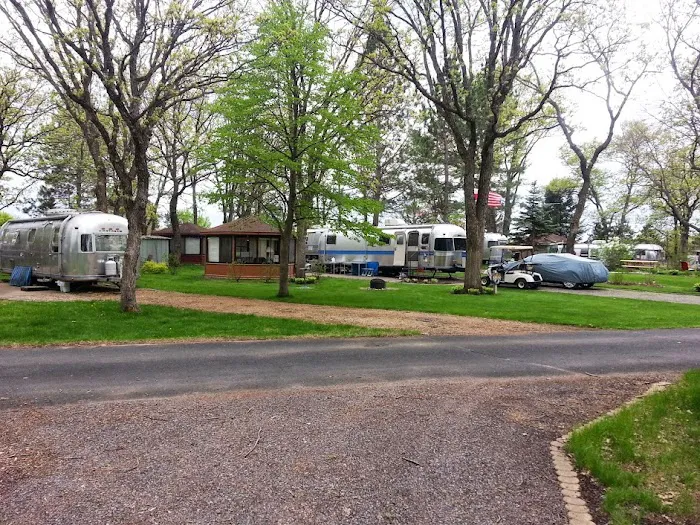 Minnesota Airstream Park Picture 6