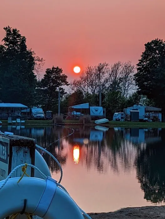 Leafy Oaks Campground Inc Picture 4