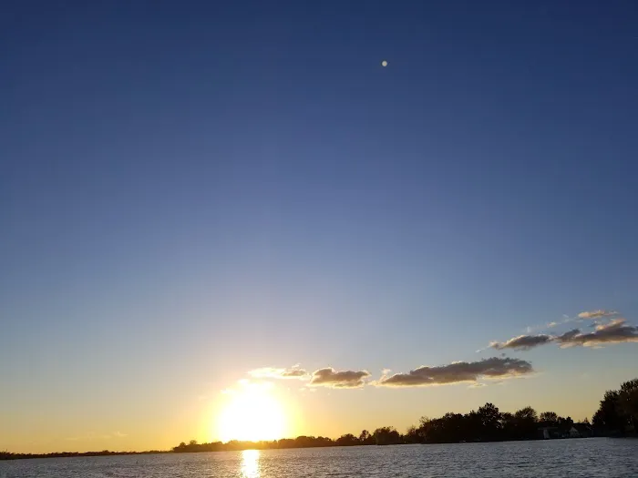 Gladhaven Campground and Marina Picture 4