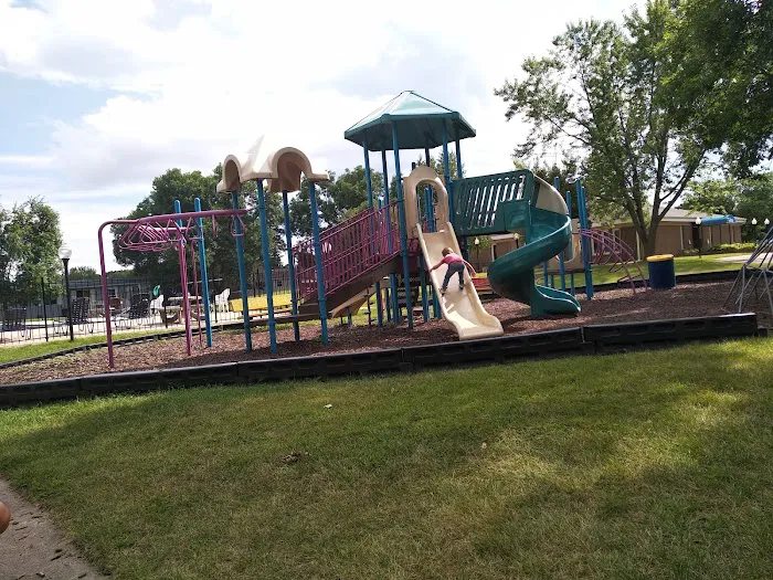 Rockford Riverview Estates Picture 2