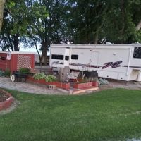 Smokey's Mini Lake Campground ico