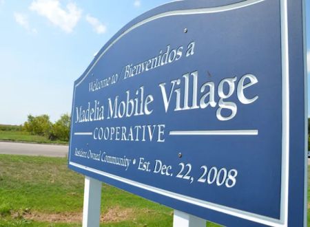 Madelia Mobile Village