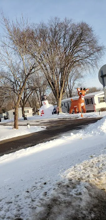 Cloverleaf Manufactured Home Community Picture 4