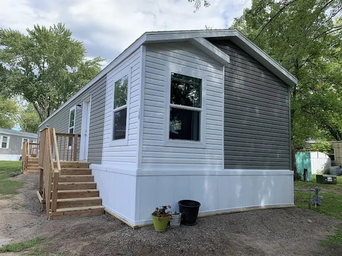Sartell Mobile Home Park Picture 6