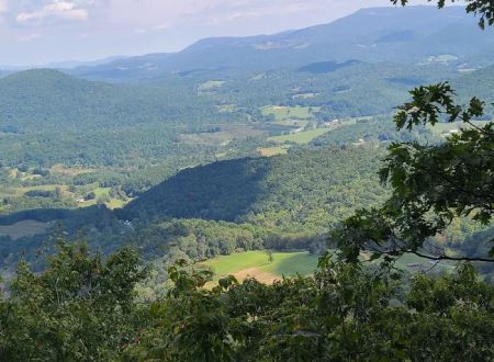 Rocky Hollow Horse Camp