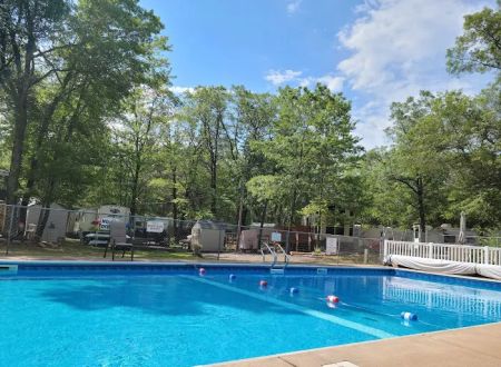 Bay Park Resort & Campground