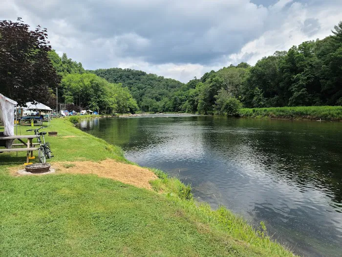 Twin Rivers Campground Picture 1