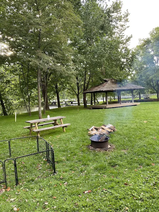 River Country Campground & RV Park Picture 9