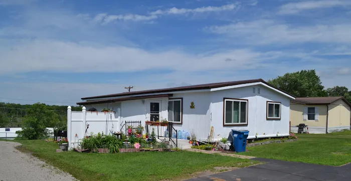 St Joseph Manufactured Home Community Picture 6