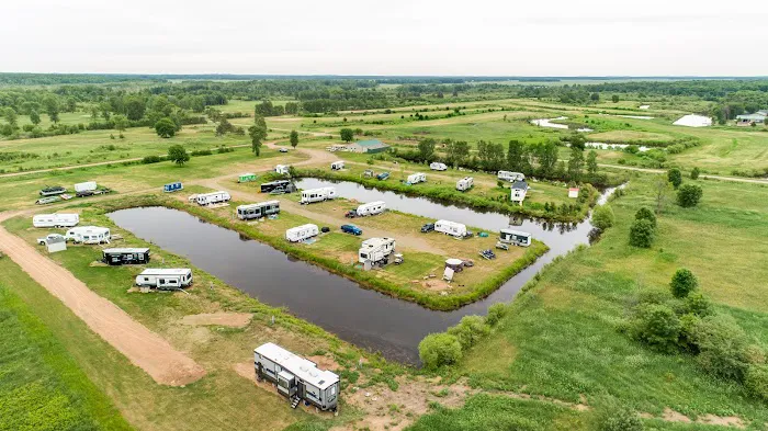 Wealthwood RV Resort Picture 10