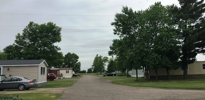 Pierz Mobile Home Park Picture 3