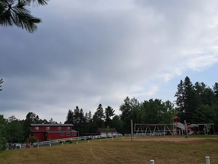 Treeland Farm RV Resort Picture 8