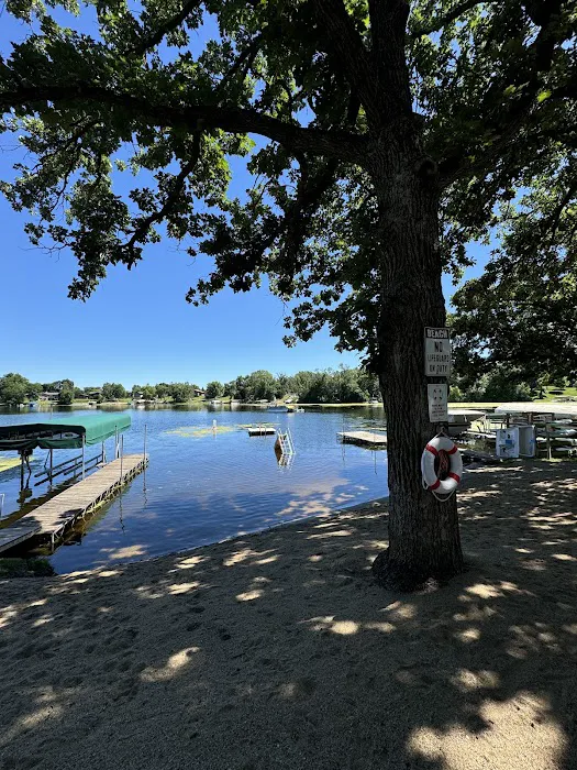 Royal Oaks RV Resort Picture 9