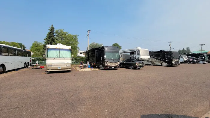 Lakehead Boat Basin Picture 5