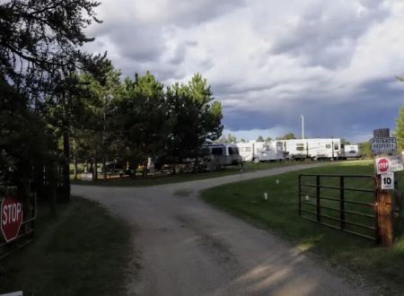 Heartland Trailside (RV Park, Mini Golf, Ice Cream)