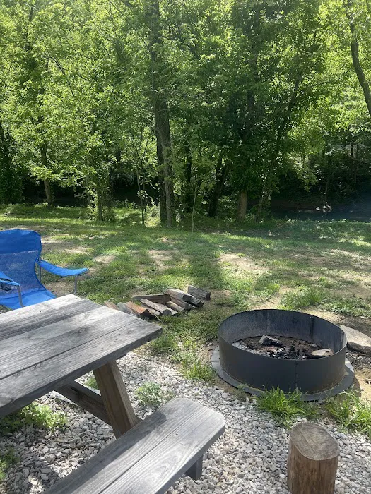 119 Rivers Edge Campground Picture 6