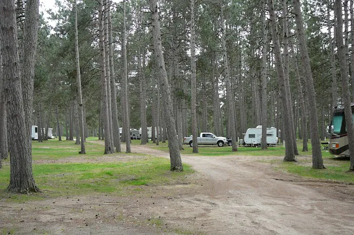 Big Pines RV Park Picture 4