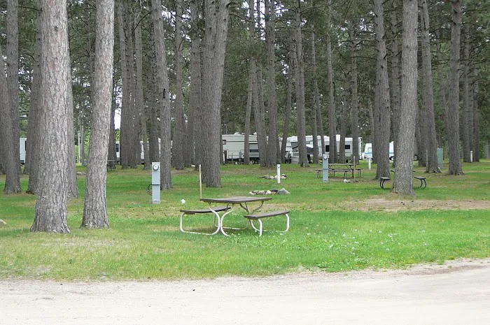 Big Pines RV Park Picture 10