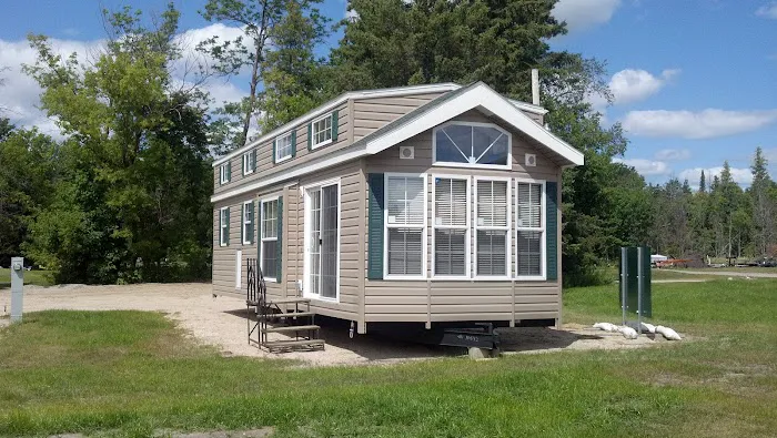 Tomahawk Resort & RV Park Picture 2