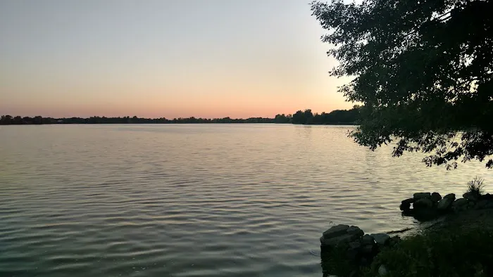 Harbor Landing Campground Picture 5