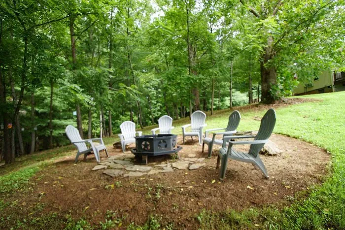 Byrd's Branch Campground and Country Store Picture 3