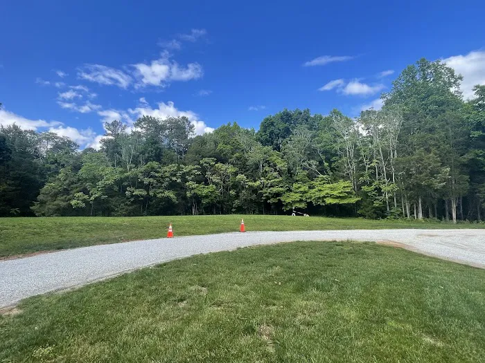 Salem Breeze RV Park Picture 6