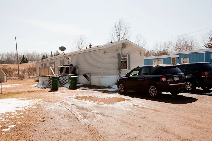 Olson Mobile Home Park Picture 4