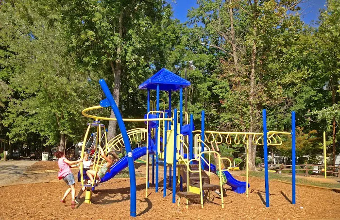 Lake Myers Campground Picture 7