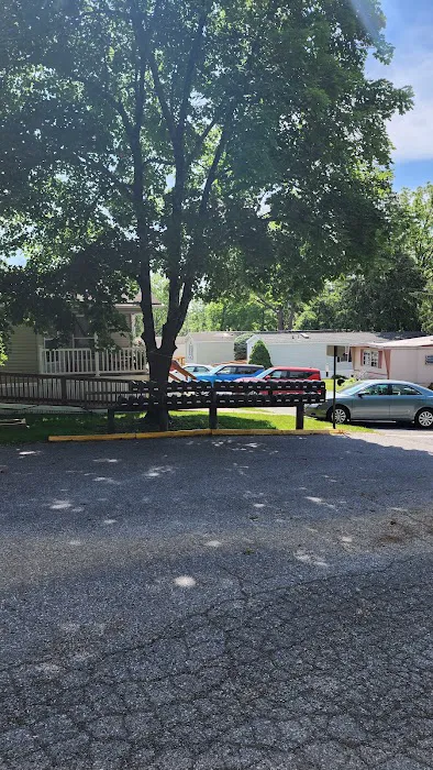 Cherry Mobile Home Park Picture 3