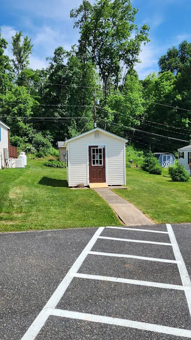 Cherry Mobile Home Park Picture 2