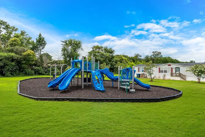 Bloomfield Estates Picture 7