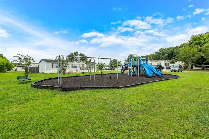 Bloomfield Estates Picture 3