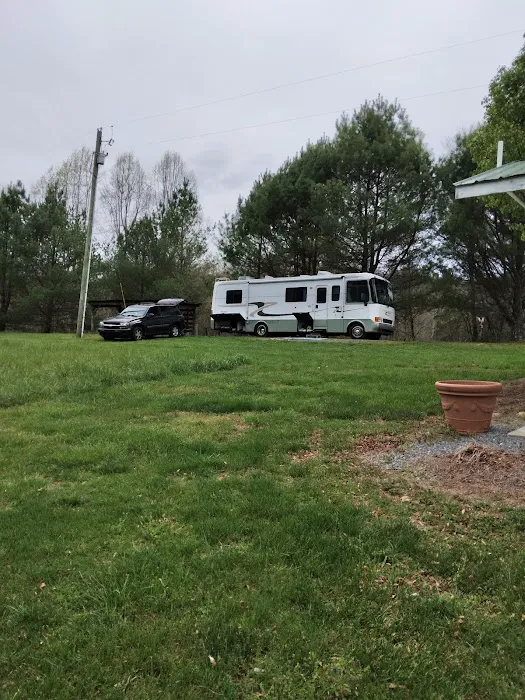Cedar Rock Campground Picture 9