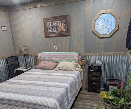 Lazy Acres Outpost