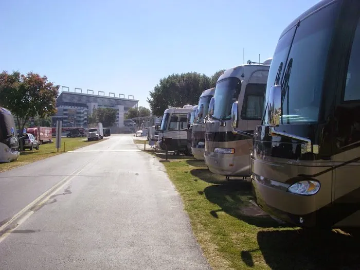 Ver-El RV Park & Campground Picture 4