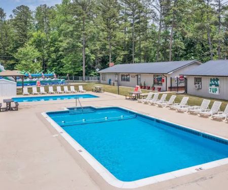 Zooland Family Campground